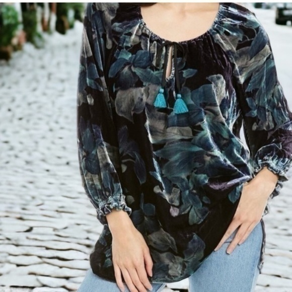 Johnny Was Glowing Iris Bishop Sleeve Peasant Silk-Blend Blouse NWT (oversized) - Picture 1 of 8